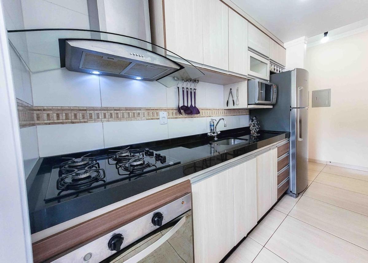 Grande Apt No Centro C/ Cozinha Completa Varanda Poços de Caldas Exteriör bild